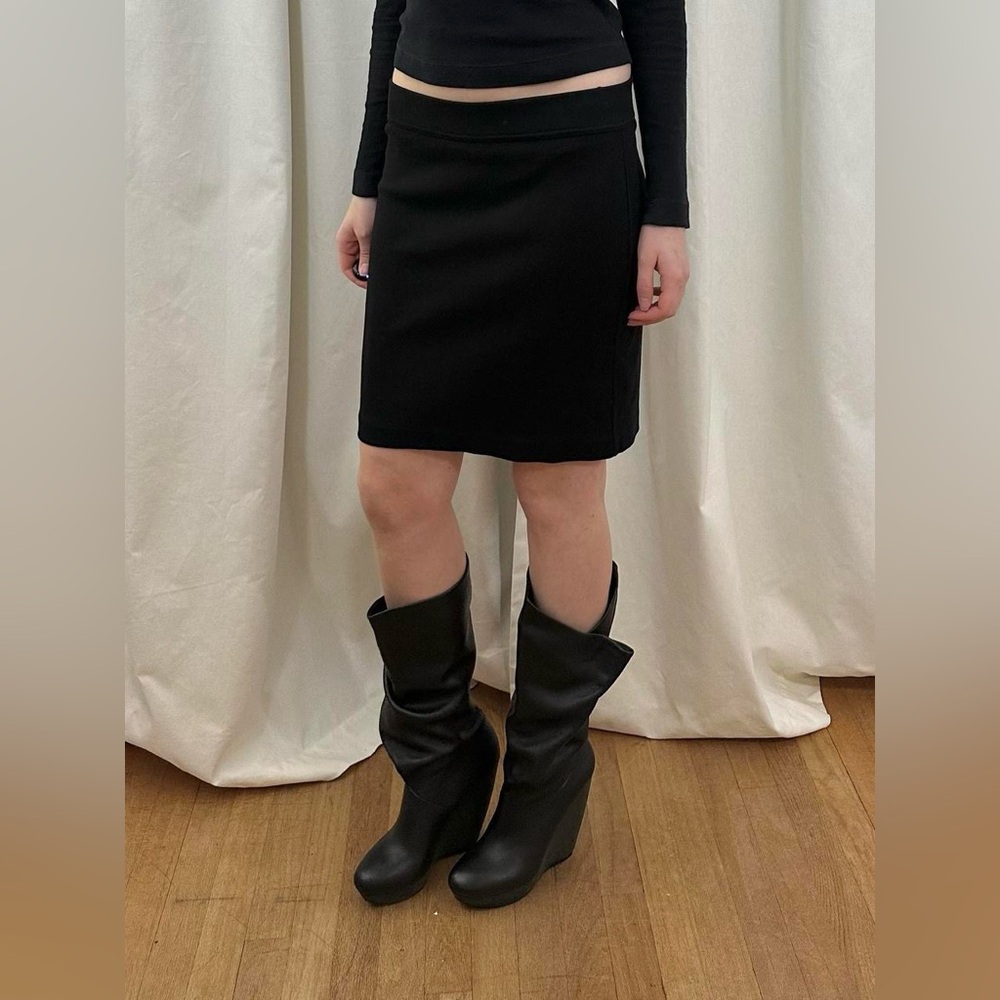 Low Rise Pencil Skirt - Picture 3 of 7
